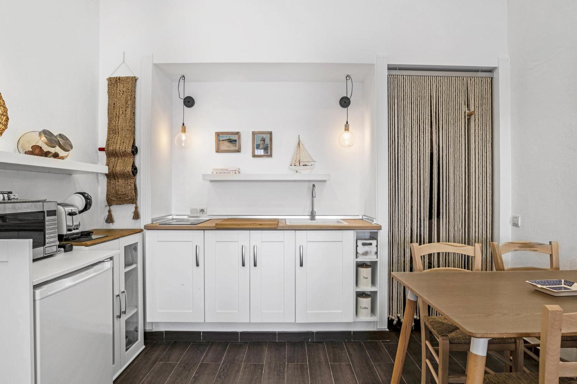 La Casita Blanca *